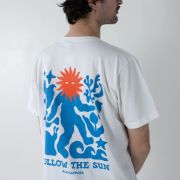 Unisex Follow The Sun Off-White Tee