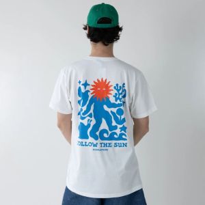 Unisex Follow The Sun Off-White Tee
